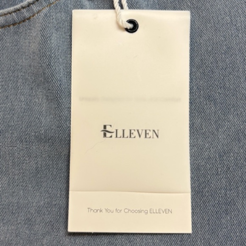 NWT Elleven Jeans Light Blue Loose Fit Straight Leg High Waisted Womens Large - Picture 8 of 16